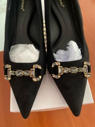 Zapatos salon joya negros talla 39