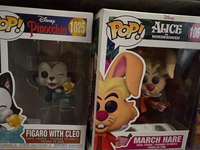 Funko Pop! Disney: Bambi, Reina de Corazones, Gato