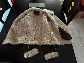 Chaqueta ante marrón corta