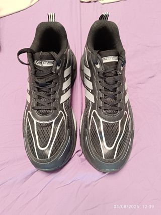 Zapatillas Adidas MTS PRO negras y plateadas
