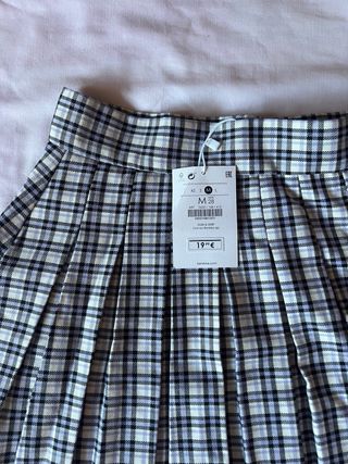 Mini Falda Bershka cuadros multicolor M