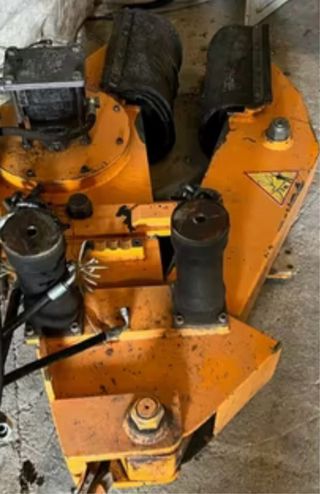 Pinza vibradora Morenar para olivos grandes