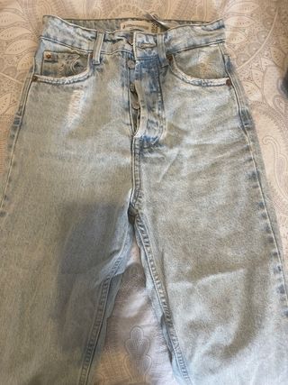 Jeans Stradivarius Mom | 32