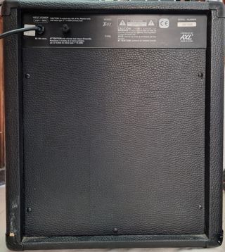 Amplificador bajo AXL B35 35W