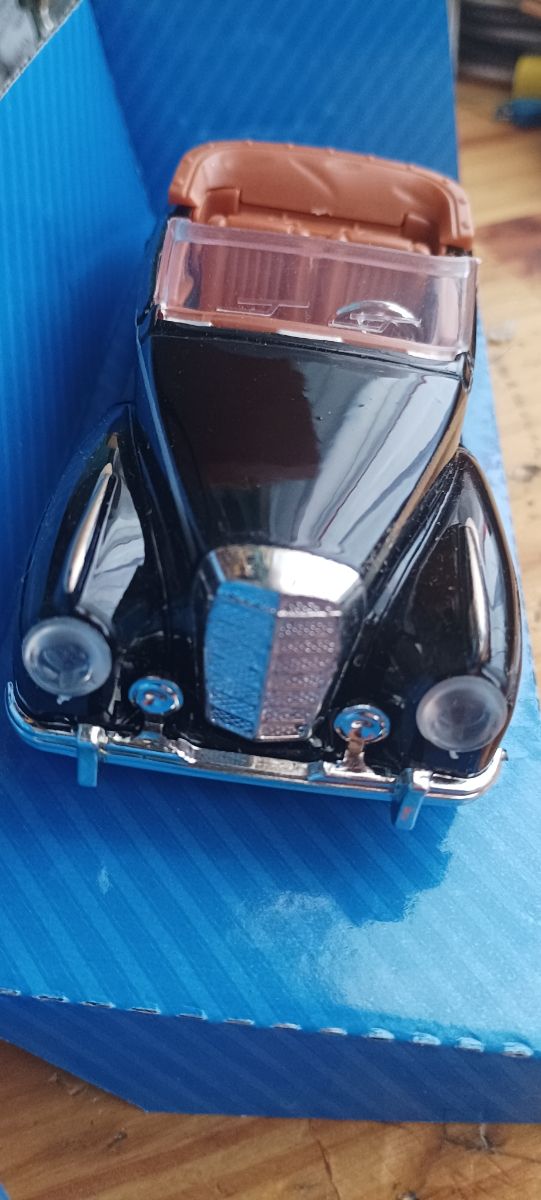 Coche Vintage Speed&Go 1:36