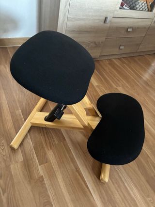 Silla ergonómica madera - Negra