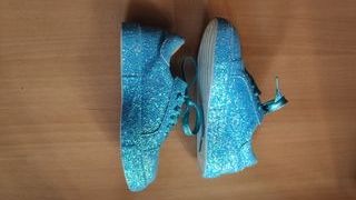 Zapatillas niña brillantes azules