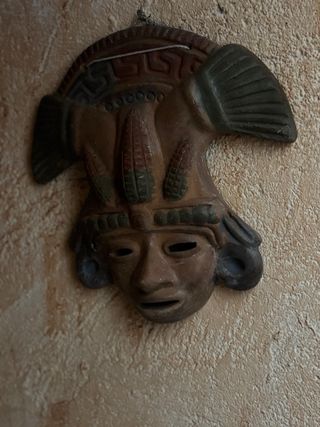 Tres Máscaras Aztecas de Barro