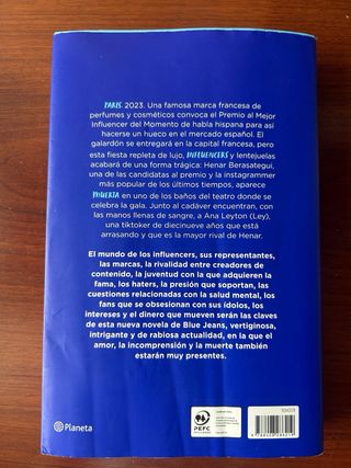 Una influencer muerta en París