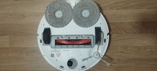 Robot aspiradora Xiaomi X20+ con base