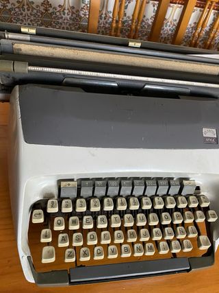Máquina escribir Olivetti Style