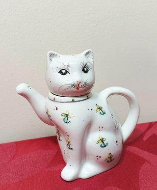 Bule Formato Gato, Porcelana