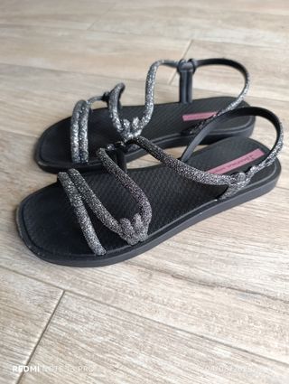 Chanclas Ipanema Glow Sand Negras