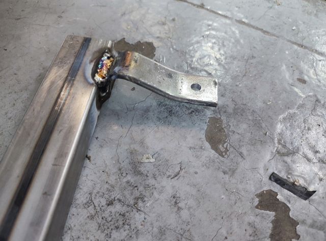 Soporte rueda de repuesto Camper 