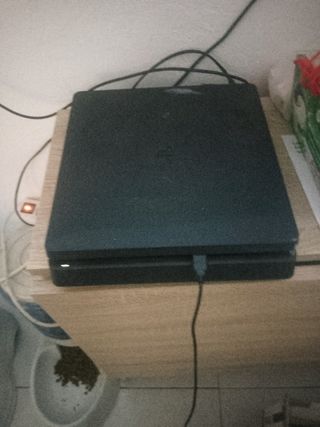 PS4 (PlayStation 4) 1TB - Negra