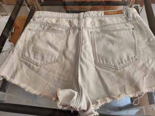 Shorts rotos de Zara