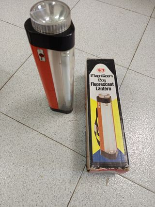 Linterna fluorescente Magnificent Boy