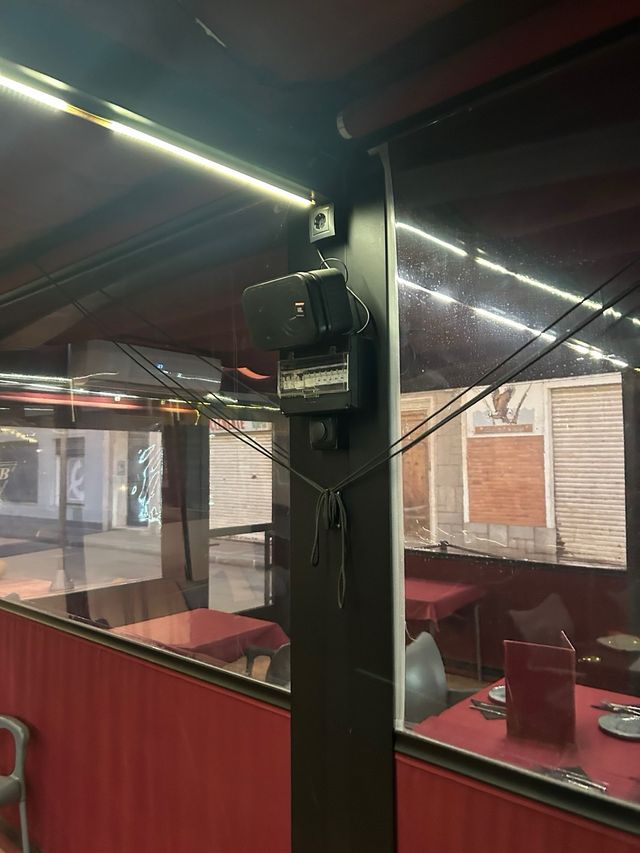 Carpa de alta calidad en perfecto estado