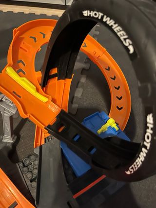 Hot Wheels Gorila Tóxico