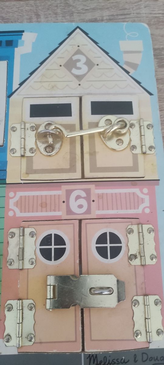 Juego de cerraduras Melissa & Doug