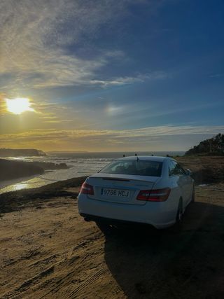 Mercedes-Benz Clase E 220CDI Coupe 