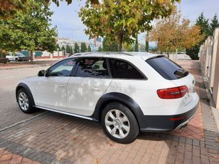 Audi A4 Allroad 2013