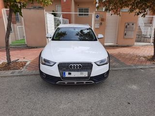 Audi A4 Allroad 2013