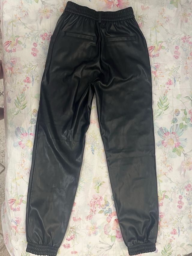 Pantaloni pelle neri