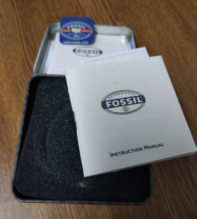 Reloj Fossil marrón y plata