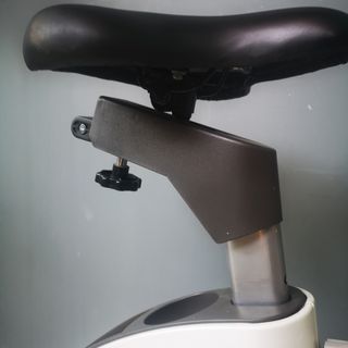 BICICLETA ESTATICA BH  R3760073047371