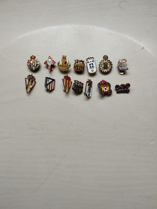 14 Insignias de fútbol vintage