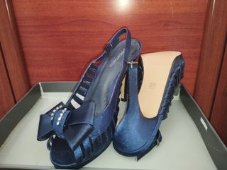 Tacones Pacomena azul marino