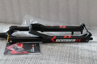 Horquilla 29" MARZOCCHI BOMBER Z1 COIL 160 muelle