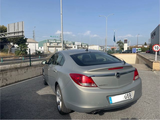 Opel Insignia 2010