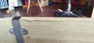 Escritorio esquinero beige y gris