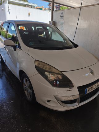 Renault Scenic 2010