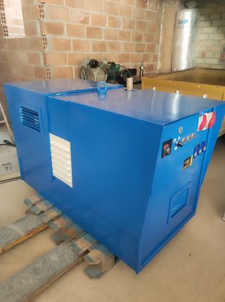 Generador lombardini 
15kva diésel - Grupo electró