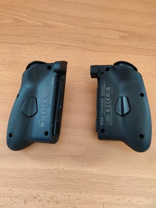 Mando Nintendo Switch Split Pad Pro Pikachu