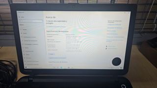 Portátil Toshiba Satellite - Pantalla con mancha