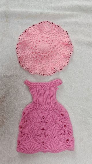 Vestido y pamela rosa para Nancy