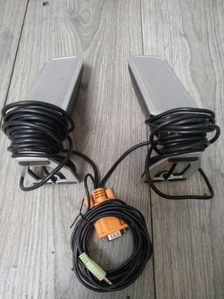 Altavoces Dell Plata