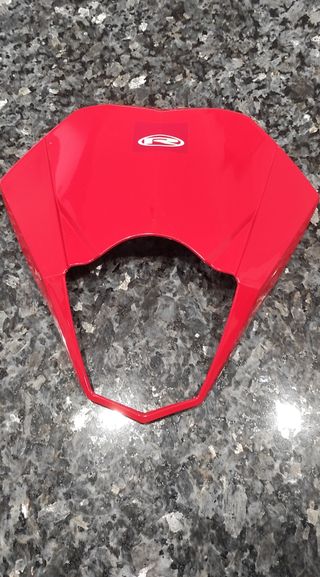 Careta Rieju Marathon 125 roja