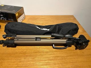 Cámara Nikon D3500 + Objetivo 18-55 VR