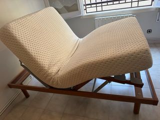 Cama articulada eléctrica con colchón viscolástico