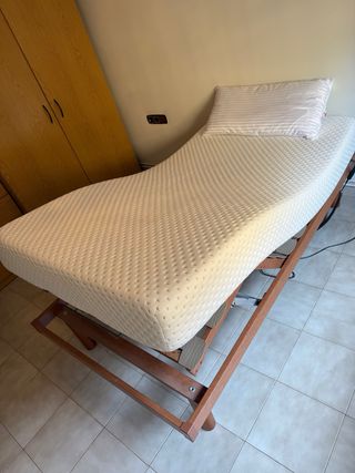 Cama articulada eléctrica con colchón viscolástico