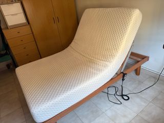 Cama articulada eléctrica con colchón viscolástico