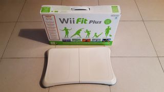 Wii Fit Plus - Balance Board Nintendo