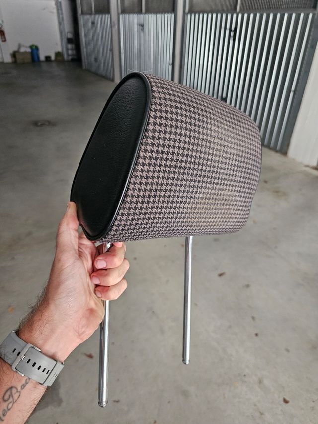 Poggiatesta BMW E30 - Grigio