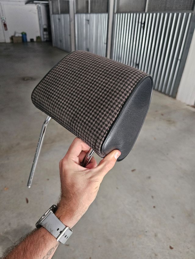 Poggiatesta BMW E30 - Grigio