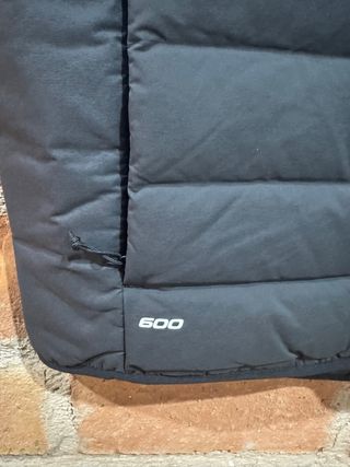 Chaleco The North Face negro 600
